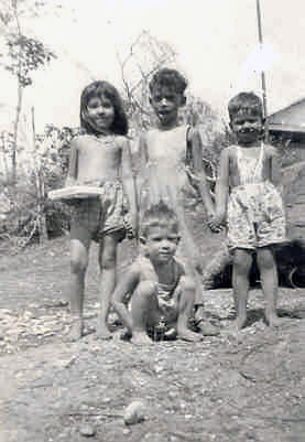 foto kinderen Hollandia ca 1956